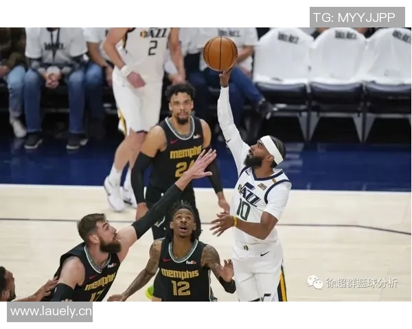 灰熊大胜爵士，豪取三连胜！年轻势力的崛起