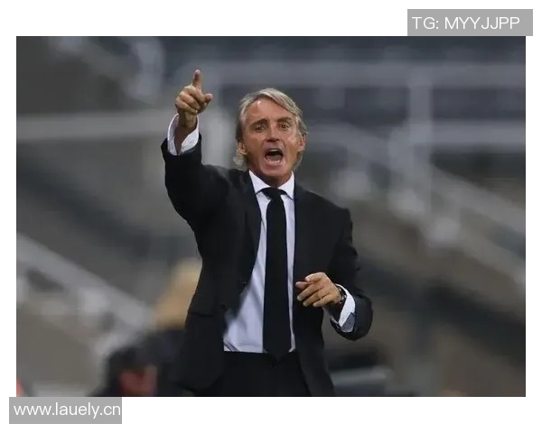 曼联队连败五场,球迷和媒体开始质疑球队实力和教练战术