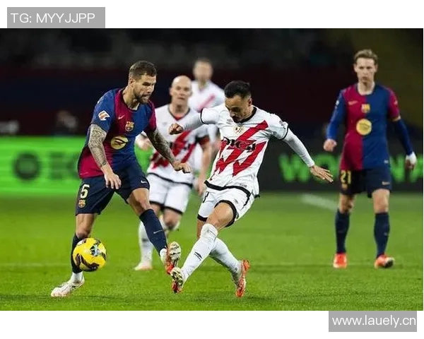 梅西再次领衔巴萨大胜皇马,西甲积分榜仍落后领头集团