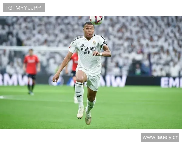 姆巴佩正式加盟皇马,实现梦想征战西甲! 姆巴佩正式加盟皇马,实现梦想征战西甲!