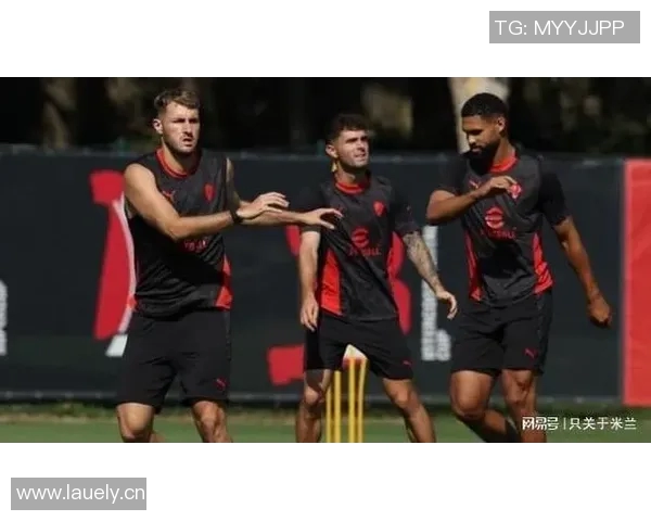 米兰锋线引援接近敲定,三大热门候选即将登陆圣西罗! 米兰锋线引援接近敲定,三大热门候选即将登陆圣西罗!