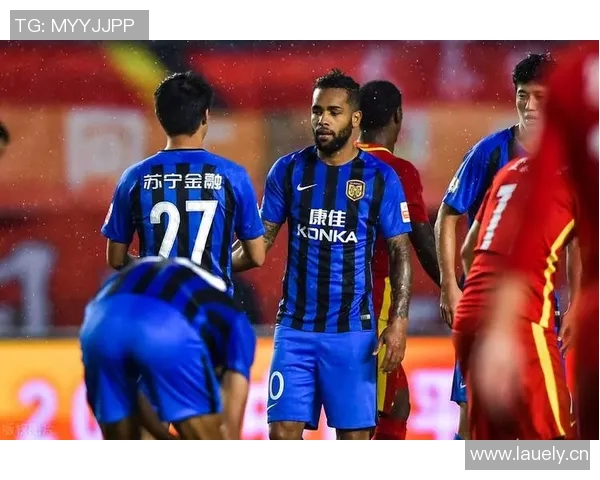 苏宁集团将国际米兰俱乐部出售给美国投资公司，引发球迷热议