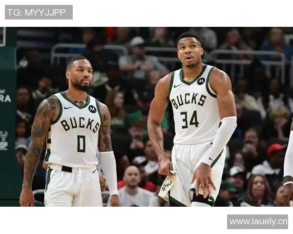 雄鹿客场擒下火箭,字母哥独得35分:完美演绎超级球星风采 雄鹿客场擒下火箭,字母哥独得35分:完美演绎超级球星风采